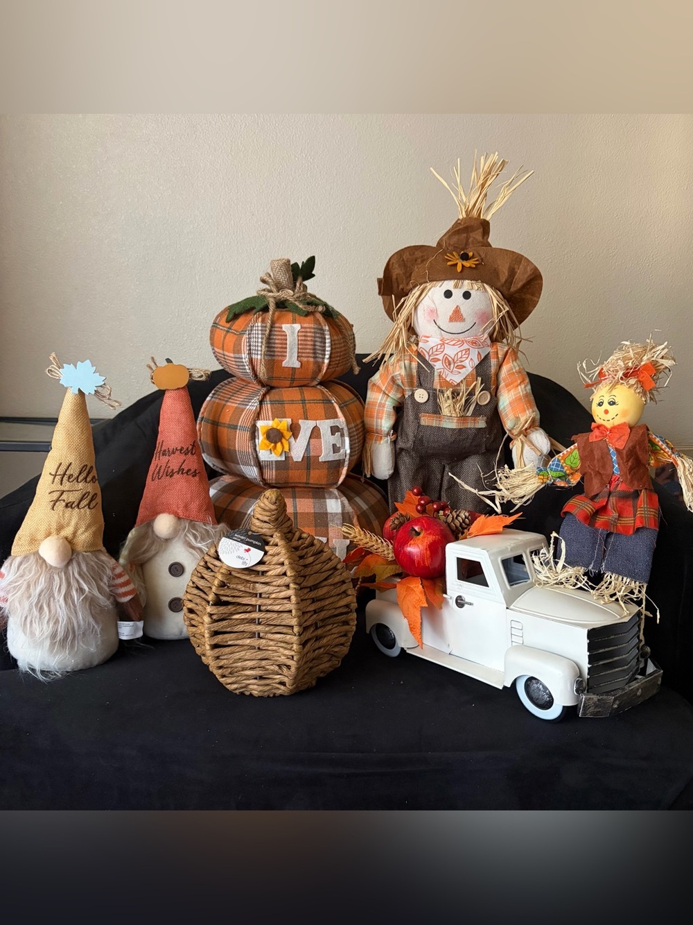 Autumn Harvest Fall Decor 7pcs Plaid & White Truck, Gnomes in scarecrows